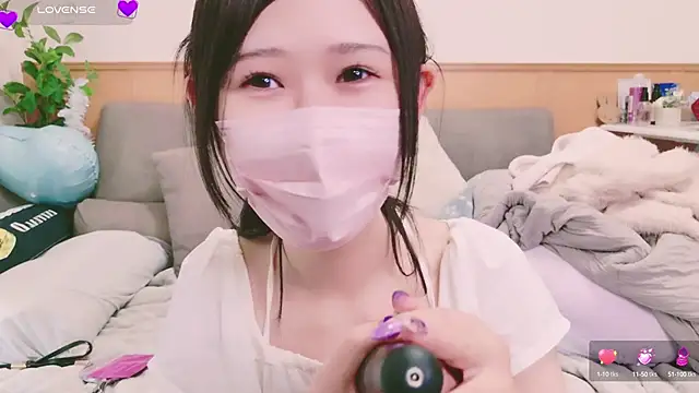 Snapshot of Conatsu chatting on February 15, 2025, 3:20 am Conatsu online show from February 15, 2025, 3:20 am
