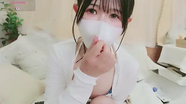 Conatsu online show from May 21, 2026, 2:25 pm