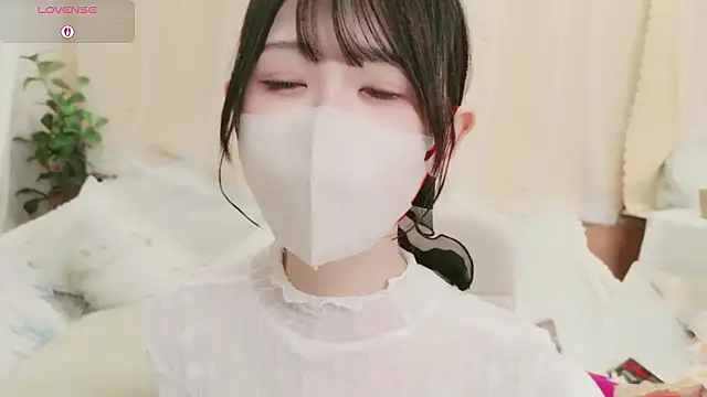 Conatsu online show from May 27, 2026, 2:35 pm