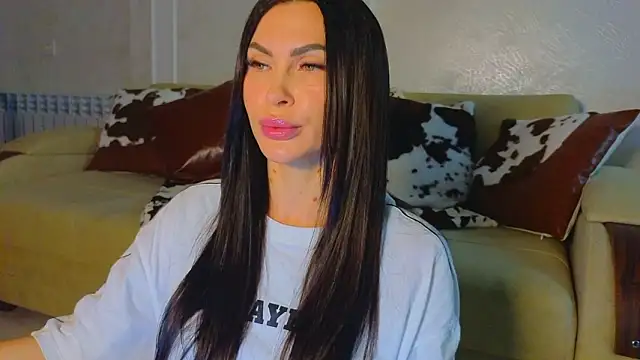 Snapshot of KimDavisBaby chatting on January 17, 2026, 5:05 pm KimDavisBaby online show from January 17, 2026, 5:05 pm