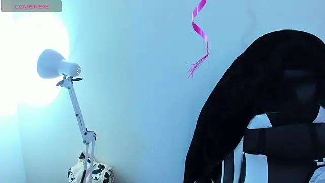 Snapshot of Bonnye_star chatting on February 8, 2026, 5:05 am Bonnye star online show from February 8, 2026, 5:05 am