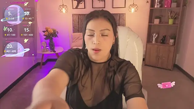 Abigaiil  ds online show from September 30, 2025, 8:15 pm