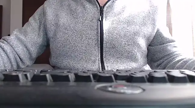 Snapshot of cd_for_love chatting on March 9, 2025, 3:38 pm cd for love online show from March 9, 2025, 3:38 pm