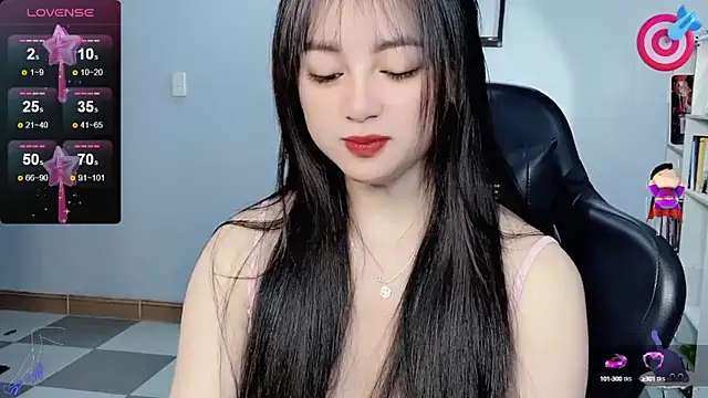 Snapshot of _Nana_20 chatting on March 6, 2025, 2:30 am Nana 20 online show from March 6, 2025, 2:30 am