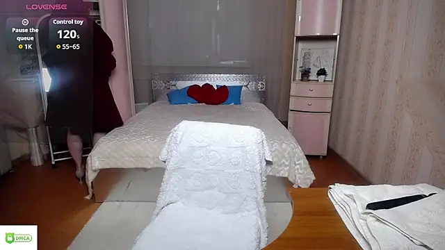 supersex 96 online show from March 29, 2026, 7:21 am