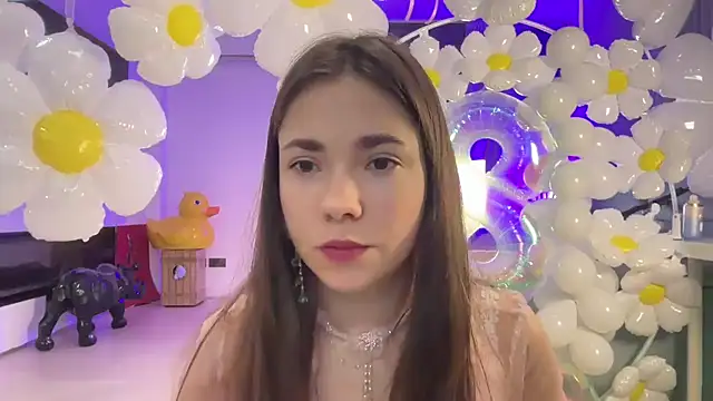 Snapshot of Mika_Miller chatting on March 6, 2026, 9:43 pm Mika Miller online show from March 6, 2026, 9:43 pm
