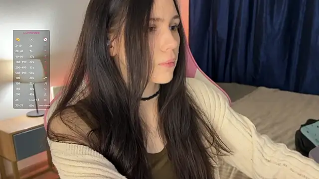 jennetdoll online show from February 25, 2025, 4:14 pm