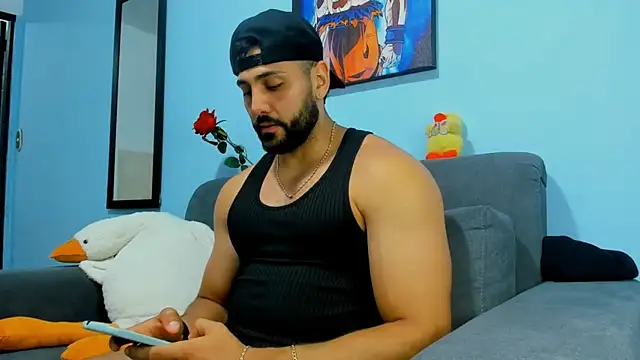 Snapshot of ETHAN_ROX chatting on February 4, 2025, 11:49 pm ETHAN ROX online show from February 4, 2025, 11:49 pm