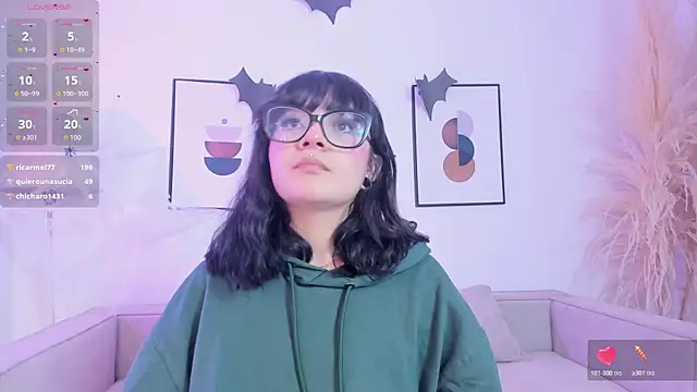 Sweet Namii online show from October 21, 2025, 8:30 pm