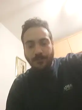 Snapshot of skrigul12 chatting on March 3, 2026, 7:21 pm skrigul12 online show from March 3, 2026, 7:21 pm