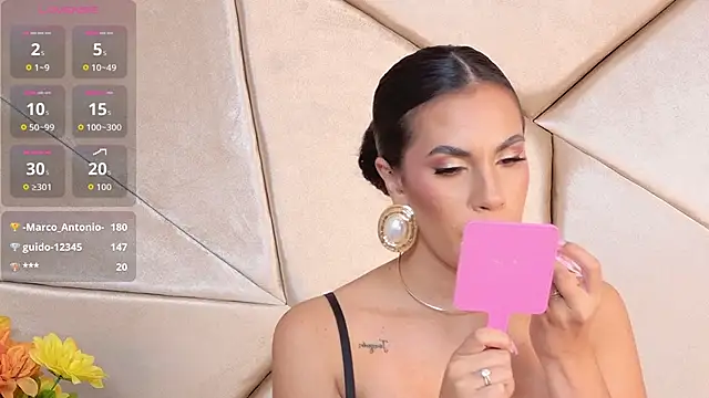 Camille Torres online show from October 7, 2025, 1:34 pm