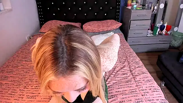 valerie luxe  online show from July 13, 2026, 4:56 am