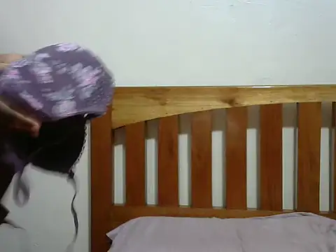 creamy sweetlove online show from January 10, 2026, 7:42 pm