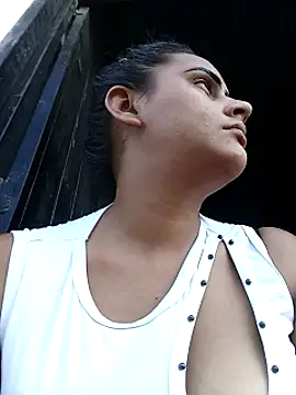 Andreita 95 online show from November 1, 2025, 9:30 pm