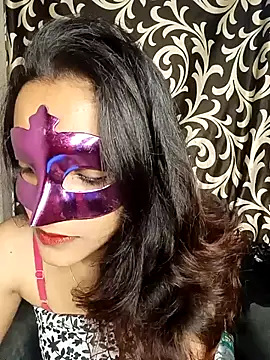 REVA DARLING online show from October 27, 2025, 4:24 am