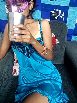Snapshot of REVA_DARLING chatting on February 27, 2025, 6:35 am REVA DARLING online show from February 27, 2025, 6:35 am
