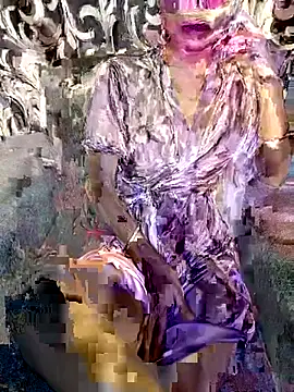 REVA DARLING online show from July 15, 2026, 3:30 pm