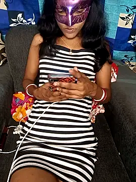 Snapshot of REVA_DARLING chatting on February 6, 2025, 10:47 am REVA DARLING online show from February 6, 2025, 10:47 am