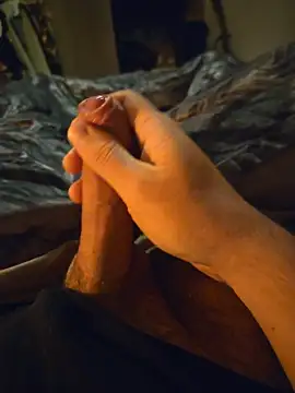 ruffuuss online show from April 26, 2026, 6:43 am