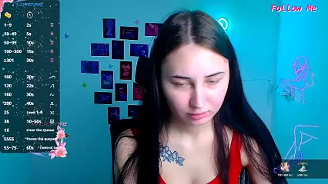 Snapshot of Jennifer_Blum chatting on November 17, 2025, 12:31 pm Jennifer Blum online show from November 17, 2025, 12:31 pm