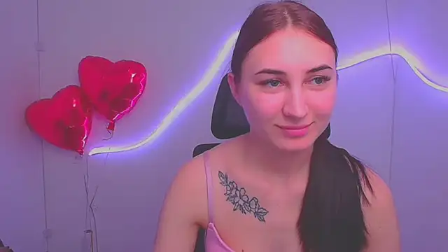 Snapshot of Jennifer_Blum chatting on March 14, 2025, 2:10 am Jennifer Blum online show from March 14, 2025, 2:10 am