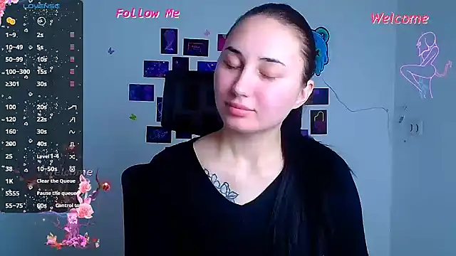 Snapshot of Jennifer_Blum chatting on November 14, 2025, 12:53 pm Jennifer Blum online show from November 14, 2025, 12:53 pm