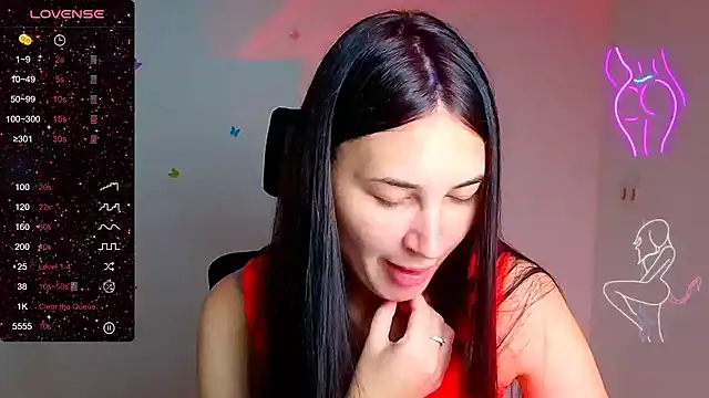 Snapshot of Jennifer_Blum chatting on September 17, 2025, 5:09 am Jennifer Blum online show from September 17, 2025, 5:09 am