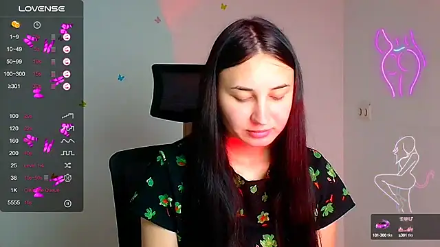 Snapshot of Jennifer_Blum chatting on September 20, 2025, 5:12 am Jennifer Blum online show from September 20, 2025, 5:12 am