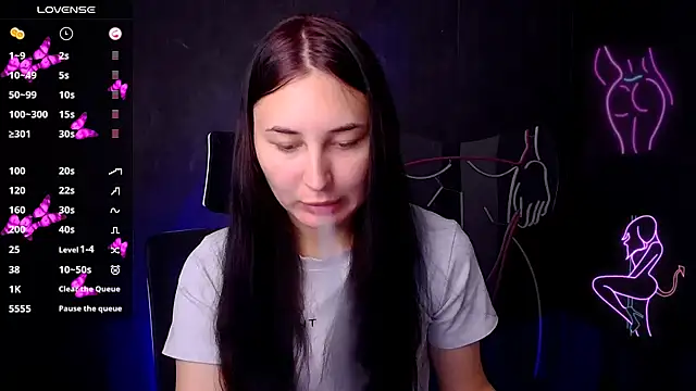 Snapshot of Jennifer_Blum chatting on September 21, 2025, 5:01 am Jennifer Blum online show from September 21, 2025, 5:01 am