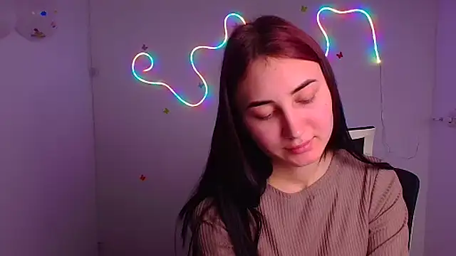 Snapshot of Jennifer_Blum chatting on March 10, 2025, 9:12 am Jennifer Blum online show from March 10, 2025, 9:12 am