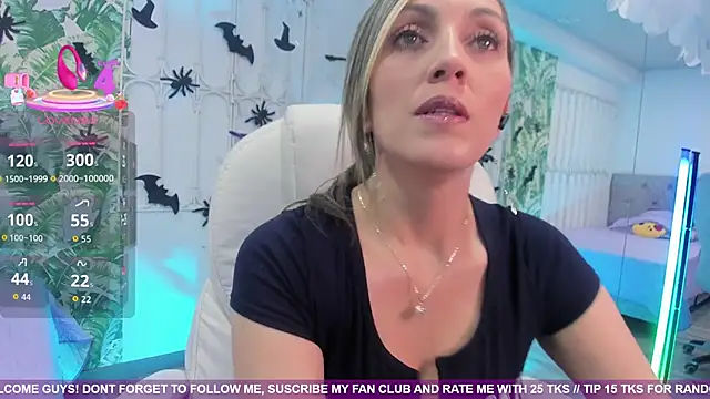 anny sweet72 online show from November 4, 2025, 12:20 pm