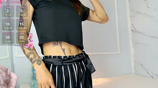 zorravioletta1 online show from April 14, 2026, 11:59 am