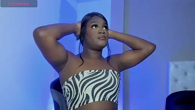 SofiaBrouw online show from November 19, 2025, 10:48 am