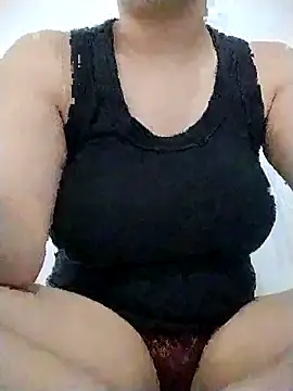 kBossgirls online show from December 3, 2025, 3:33 pm