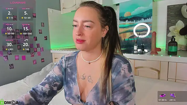 Snapshot of Kruela_Eva chatting on December 1, 2025, 11:05 pm Kruela Eva online show from December 1, 2025, 11:05 pm