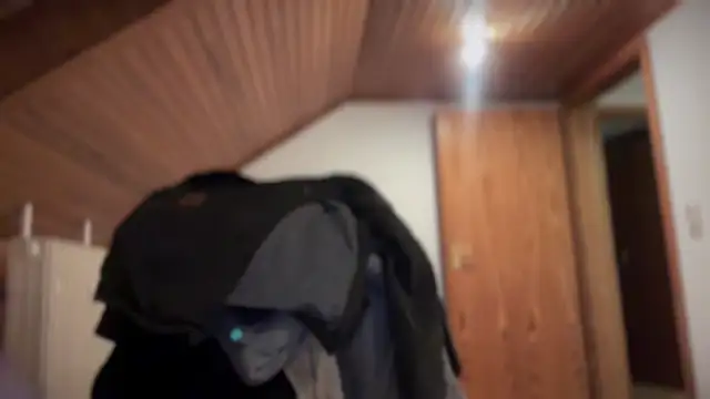 JeSuisUnTapin online show from February 26, 2025, 7:32 pm