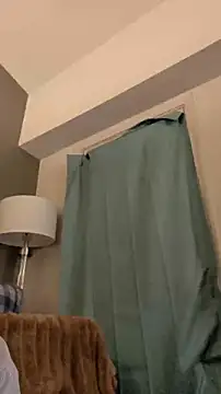 Dilldough405 online show from March 27, 2026, 2:42 am