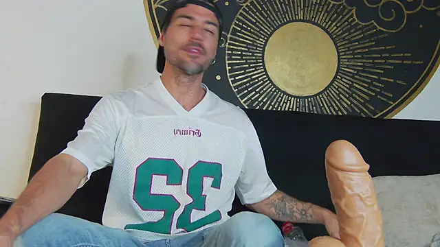 Adam MillanFF online show from January 12, 2026, 8:58 pm