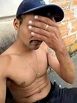 Snapshot of AmGlcasal chatting on January 1, 2025, 3:03 pm AmGlcasal online show from January 1, 2025, 3:03 pm