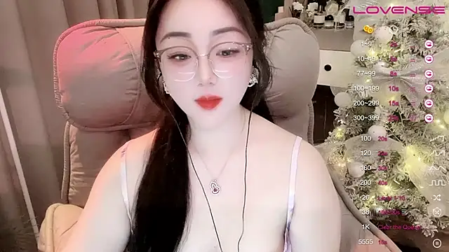 Snapshot of Monica-888 chatting on March 17, 2025, 8:30 pm Monica-888 online show from March 17, 2025, 8:30 pm