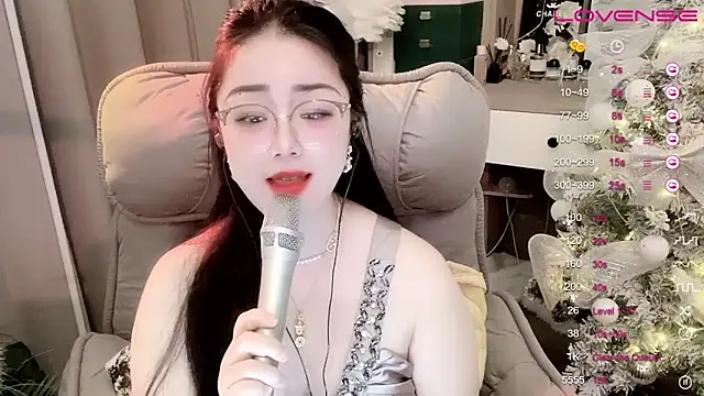 Snapshot of Monica-888 chatting on February 28, 2025, 10:50 pm Monica-888 online show from February 28, 2025, 10:50 pm