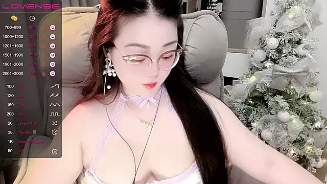 Snapshot of Monica-888 chatting on October 8, 2025, 7:03 pm Monica-888 online show from October 8, 2025, 7:03 pm