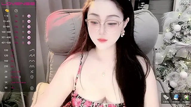 Snapshot of Monica-888 chatting on September 28, 2025, 6:09 am Monica-888 online show from September 28, 2025, 6:09 am