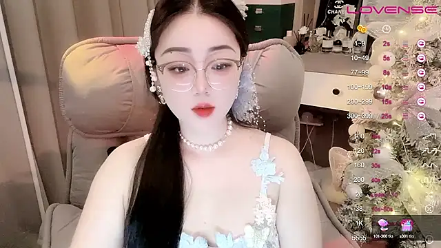 Snapshot of Monica-888 chatting on March 3, 2025, 8:11 pm Monica-888 online show from March 3, 2025, 8:11 pm