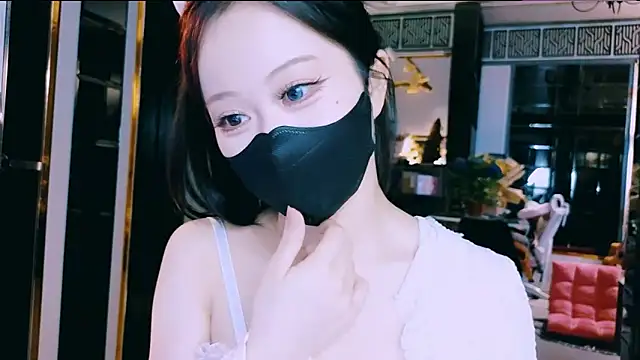 Snapshot of Martha_99 chatting on March 22, 2025, 8:18 am Martha 99 online show from March 22, 2025, 8:18 am