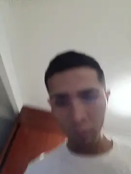 Snapshot of jperezofficial1 chatting on November 18, 2025, 4:38 am jperezofficial1 online show from November 18, 2025, 4:38 am