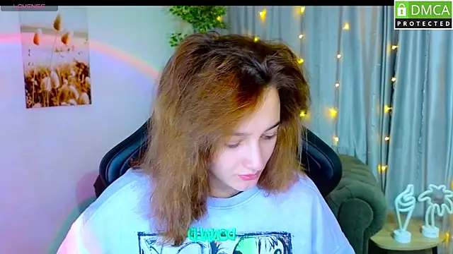 Snapshot of Sinty_Noria chatting on October 15, 2025, 1:04 am Sinty Noria online show from October 15, 2025, 1:04 am