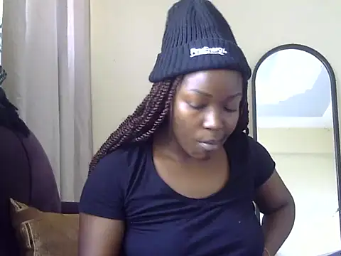 Sexy racy rebel  online show from February 19, 2026, 9:17 am