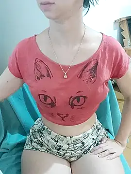 Snapshot of lunarcita99 chatting on March 3, 2025, 3:05 am lunarcita99 online show from March 3, 2025, 3:05 am