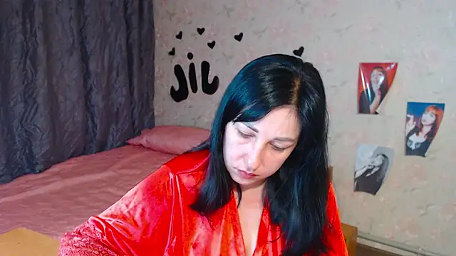 JillStevens online show from September 25, 2025, 2:39 am